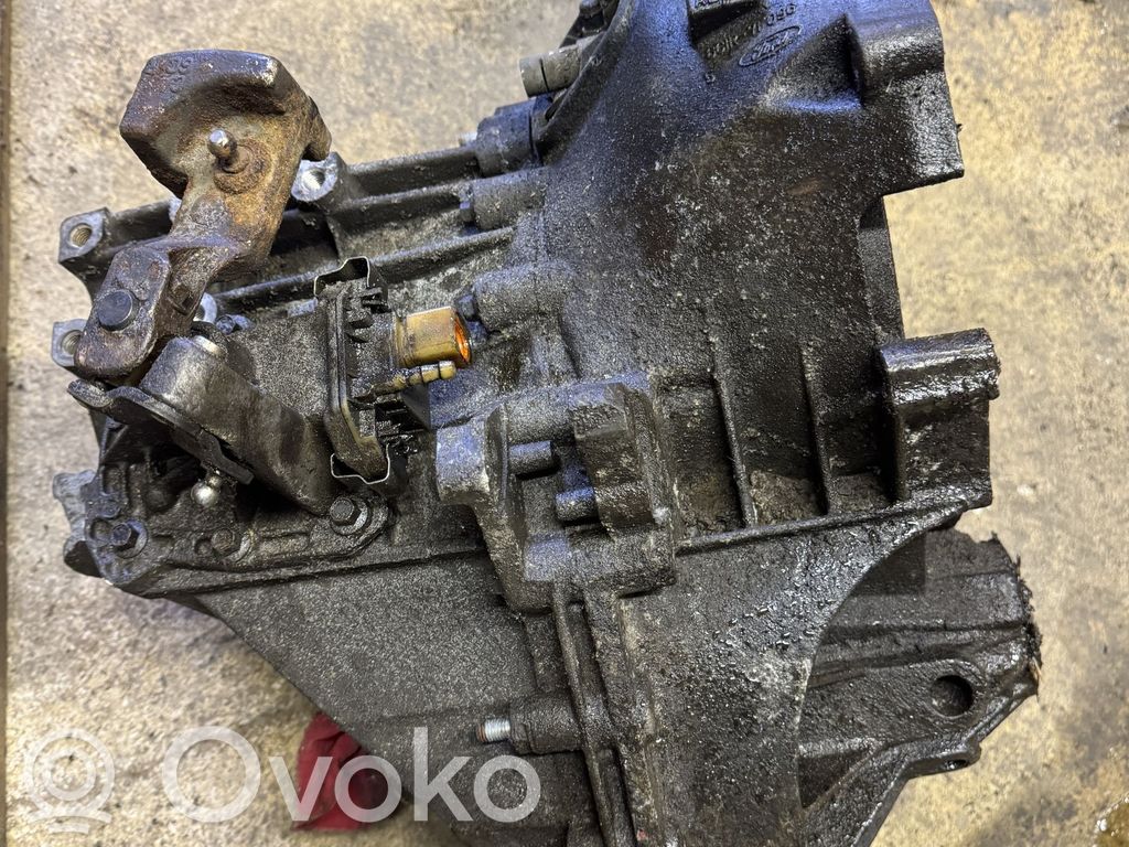 Ford Transit Cutie viteze manuală cu 5 trepte 