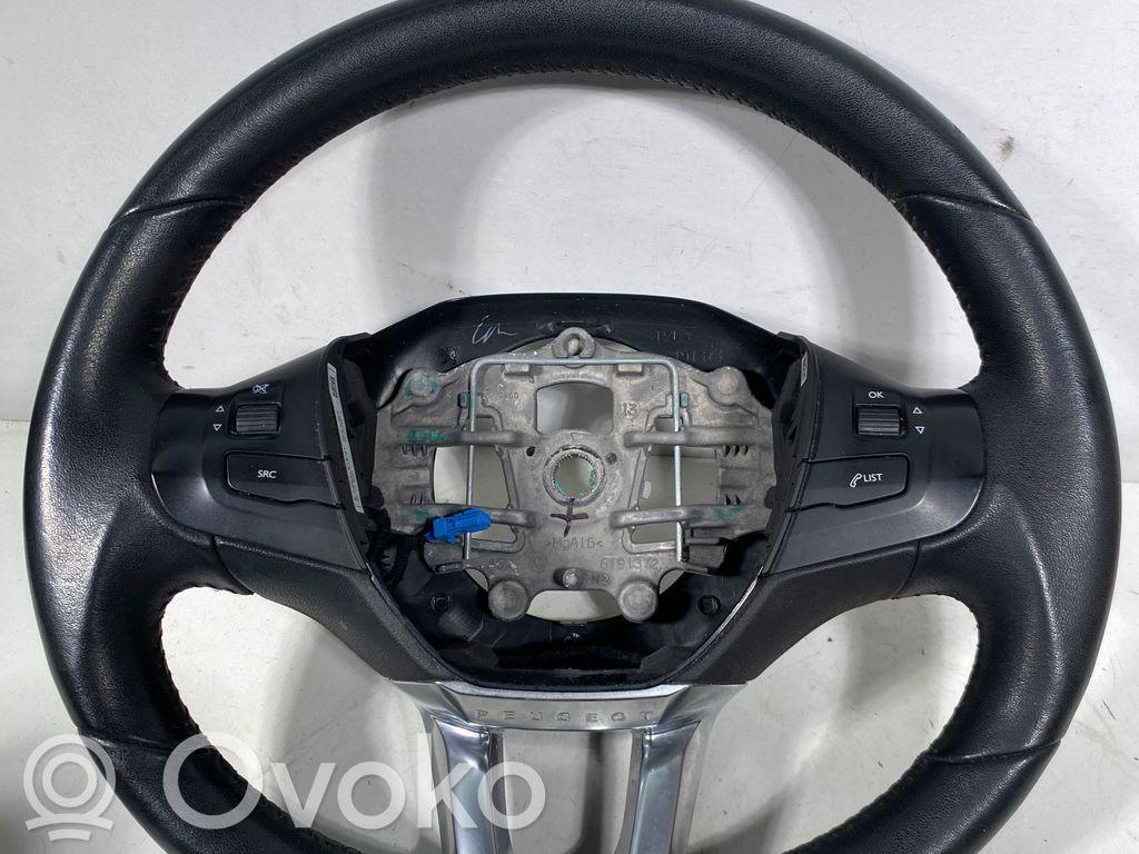 Peugeot 208 I Volant 