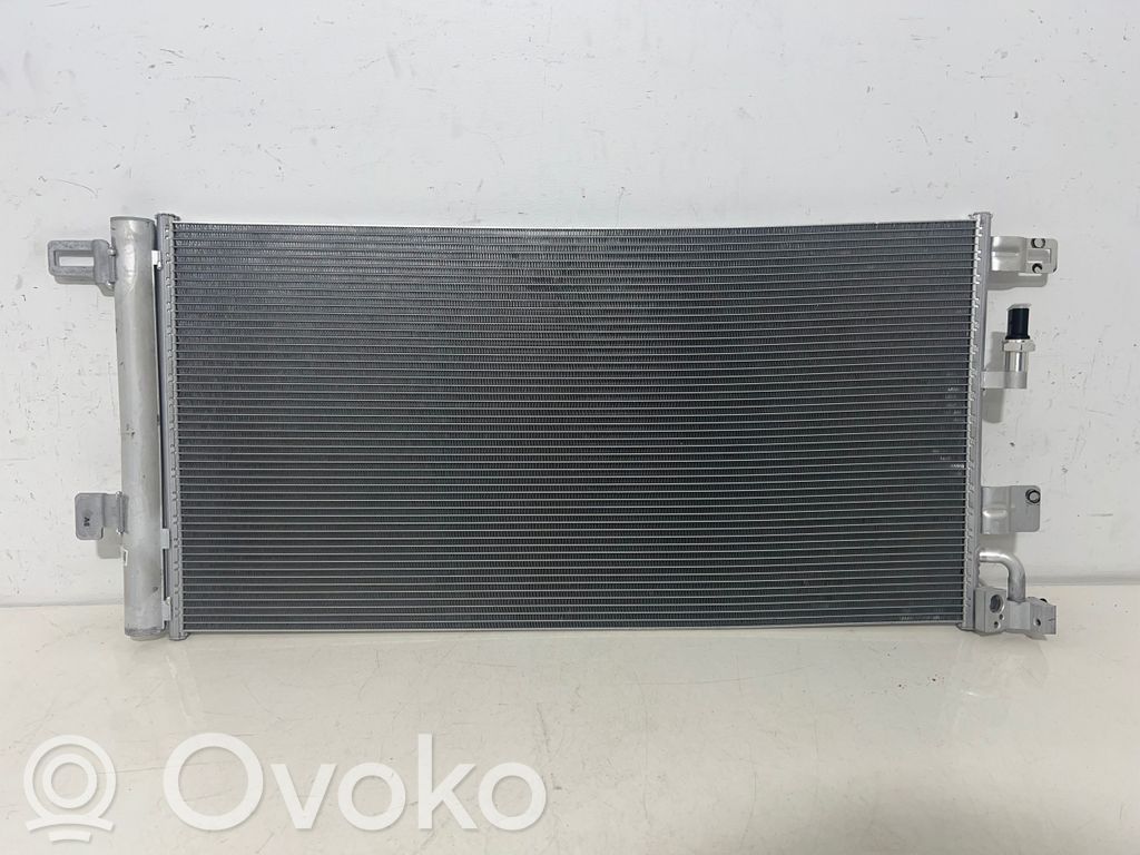 Audi A5 Skraplacz / Chłodnica klimatyzacji 