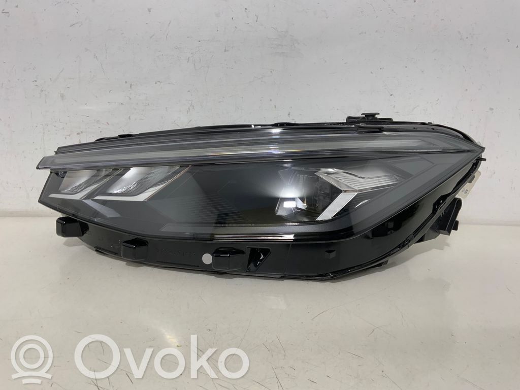 Volkswagen PASSAT B9 Faro delantero/faro principal 