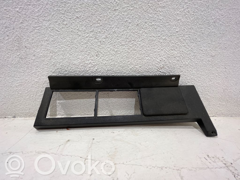 BMW 5 E28 Dashboard center trim panel 