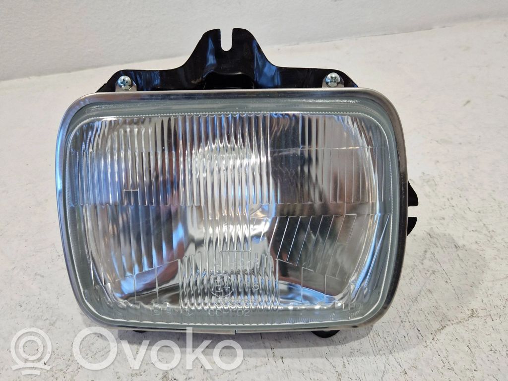 Toyota Hilux (N80, N90, N100, N110) Priekšējais lukturis 