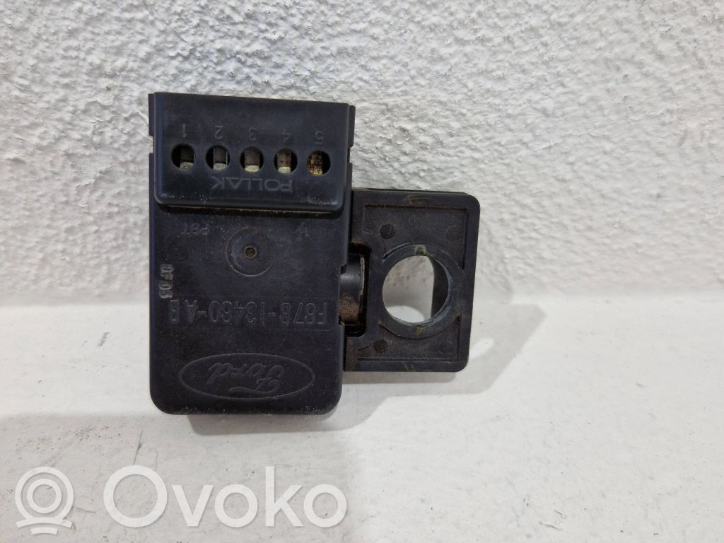 Otros relés   F87B13480AB