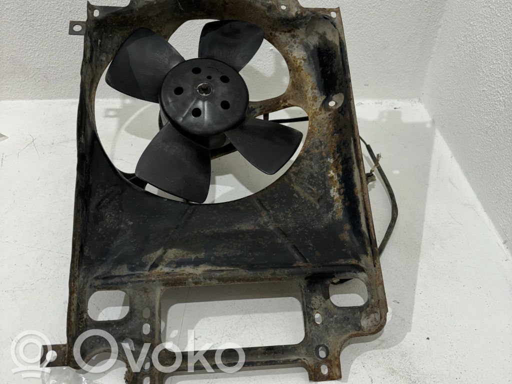 Volkswagen Golf I Lüfterzarge 