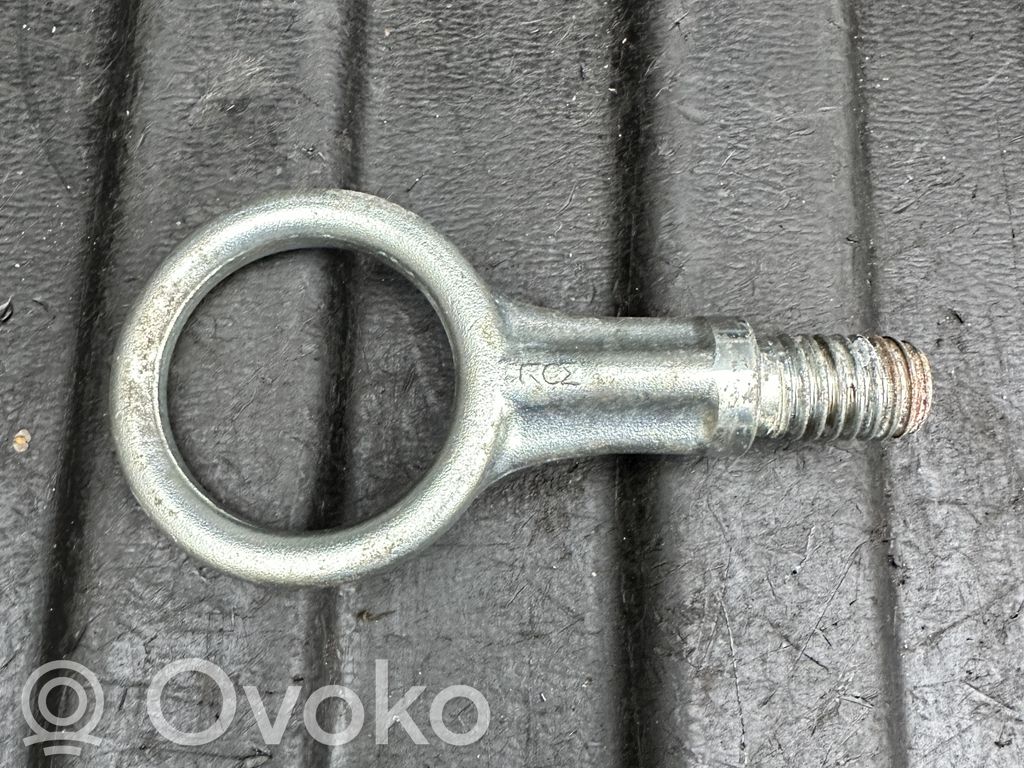 Land Rover Range Rover Sport L494 Anillo de remolque 