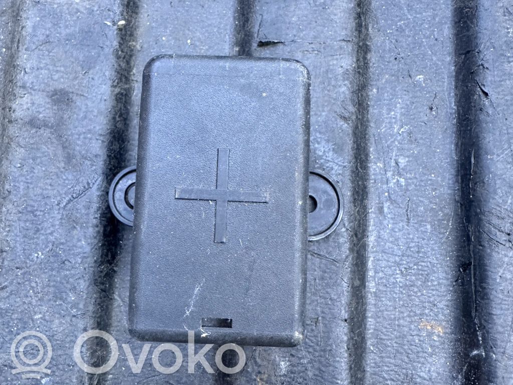 Land Rover Discovery 5 Plusjohtosarja 