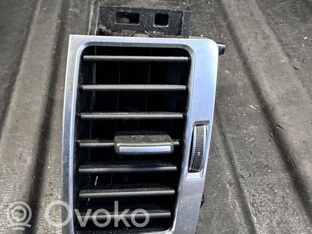 Land Rover Discovery 5 Boczna kratka nawiewu deski rozdzielczej 