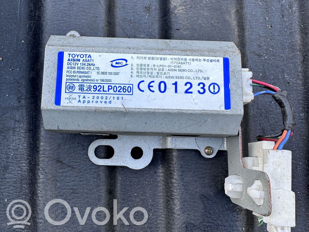 Lexus LS 430 Door control unit/module 