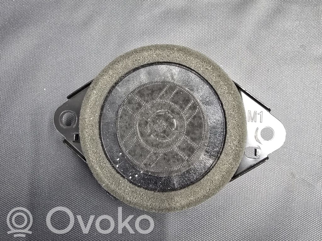 Lexus RX 450H Altavoz del panel 