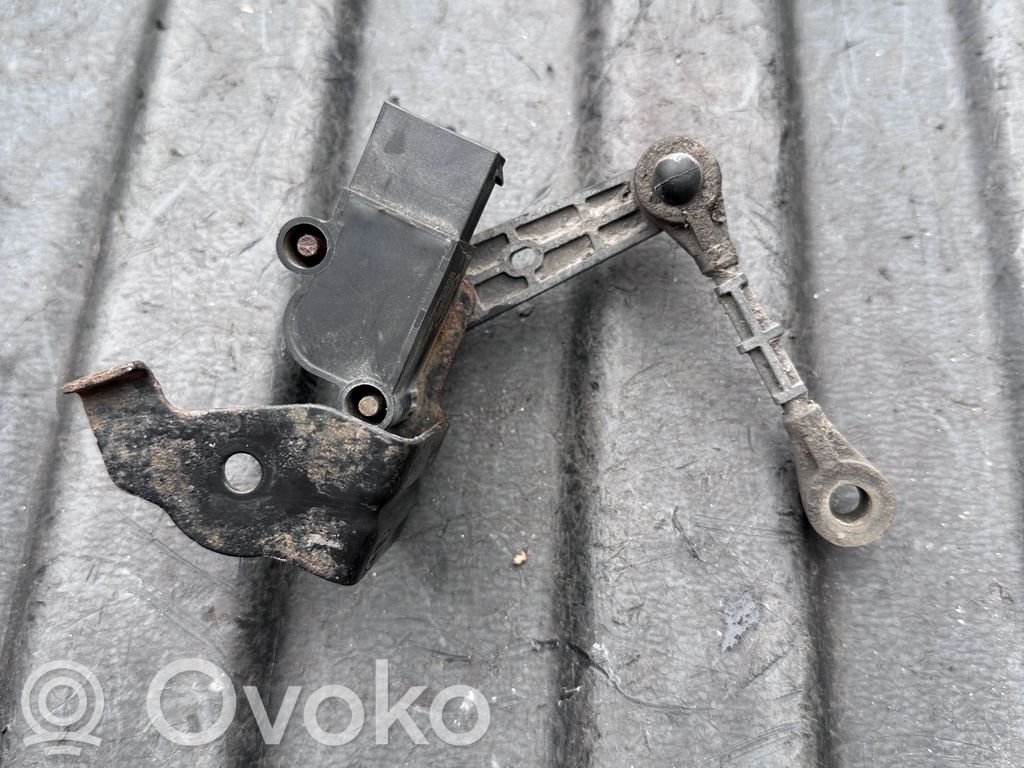 Land Rover Discovery 5 Air suspension front height level sensor 