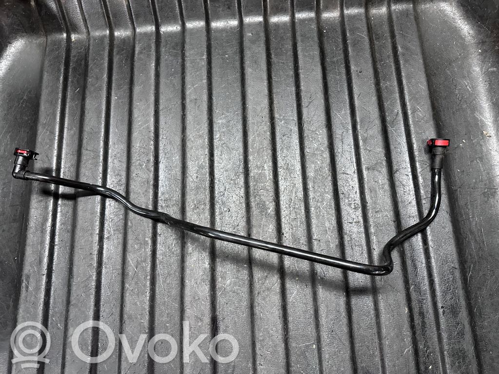 Volvo V60 Fuel line/pipe/hose 
