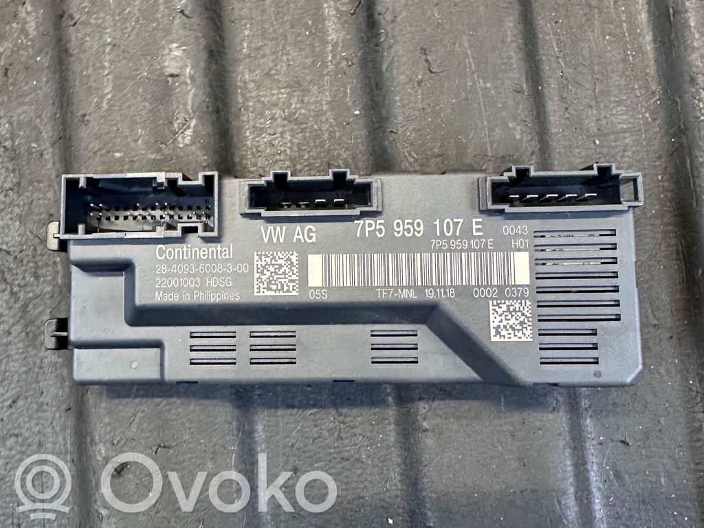 Porsche Macan (95B) Tailgate/trunk control unit/module 