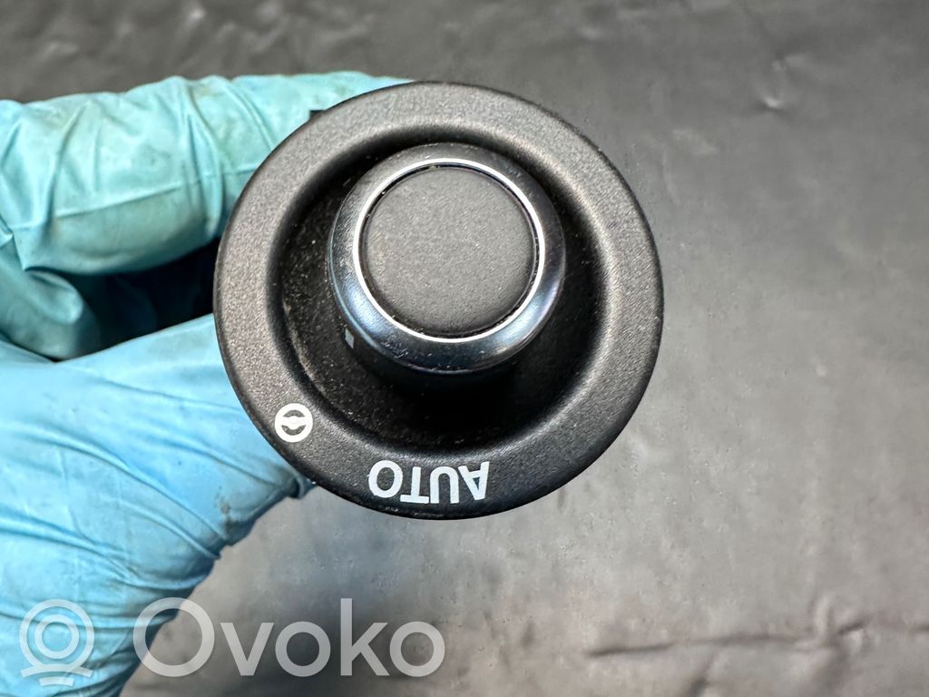 Land Rover Discovery 5 Vairo padėties reguliavimo jungtukas 