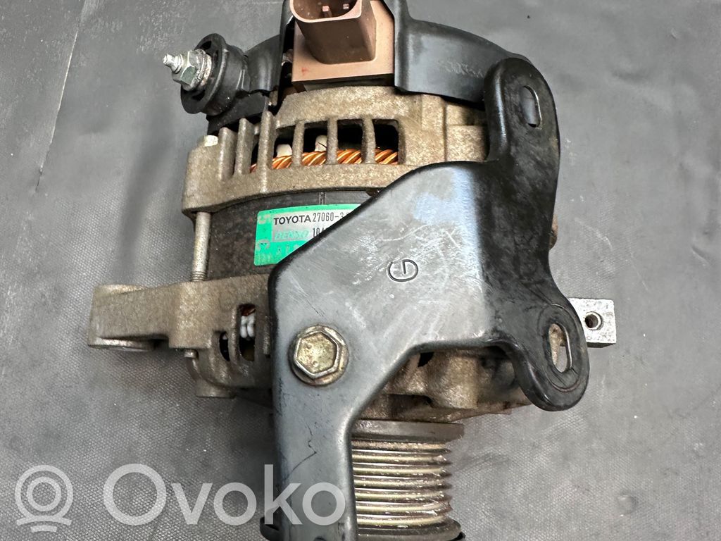 Toyota Hilux (AN120, AN130) Alternator 