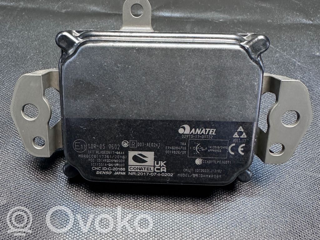 Toyota Hilux VIII Radar / Czujnik Distronic 