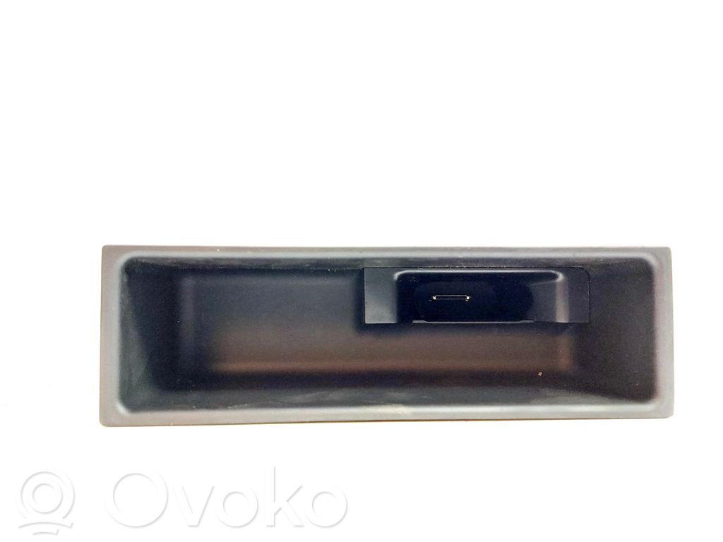 Audi A4 S4 B7 8E 8H Otros repuestos del interior 