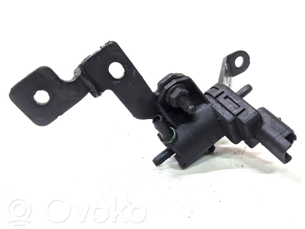 Ford Grand C-MAX Válvula de vacío (Usadas) 