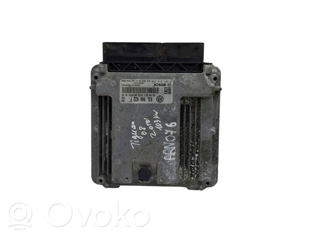 Volkswagen Tiguan Engine control unit/module 