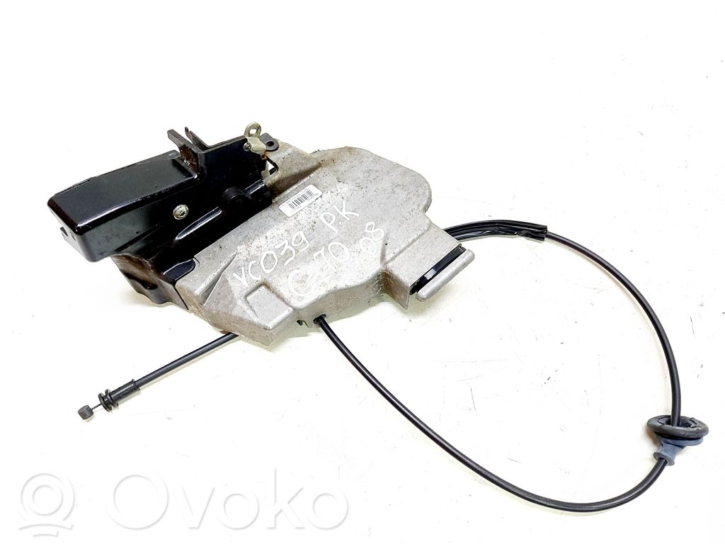 Volvo C70 Front door lock 