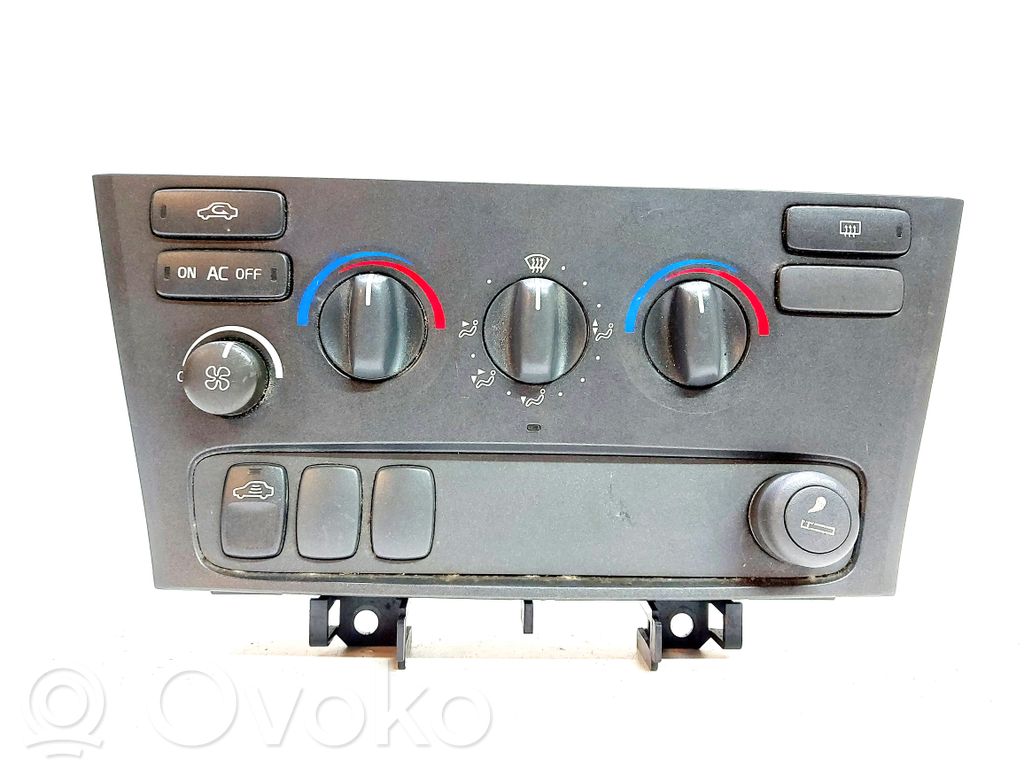 Volvo V70 Climate control unit 