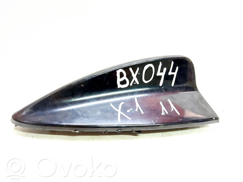 BMW X1 E84 Stogo (GPS) antenos dangtelis 