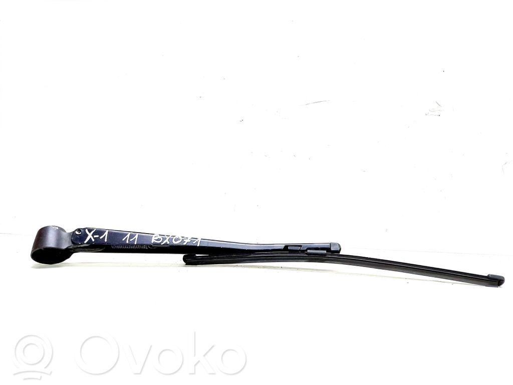 BMW X1 E84 Rear wiper blade arm 