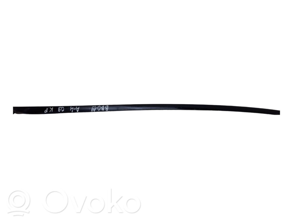 Audi A4 S4 B8 8K Windshield trim 