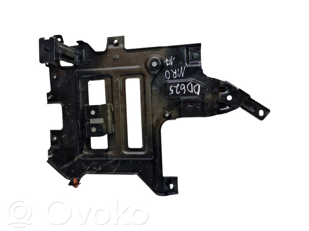 Battery tray