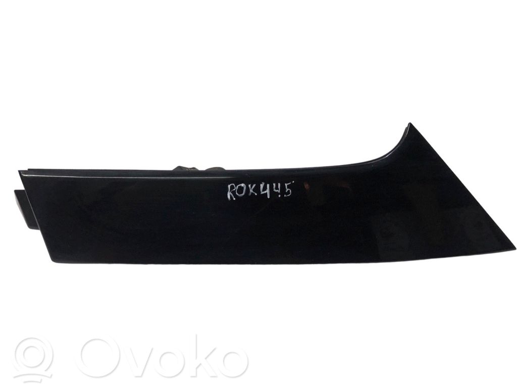 Nissan X-Trail T32 Rear/tail light trim molding 