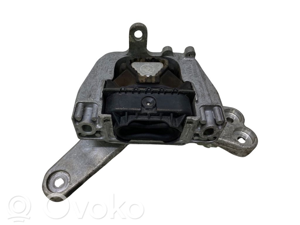 Volkswagen Jetta VI Engine mount bracket 