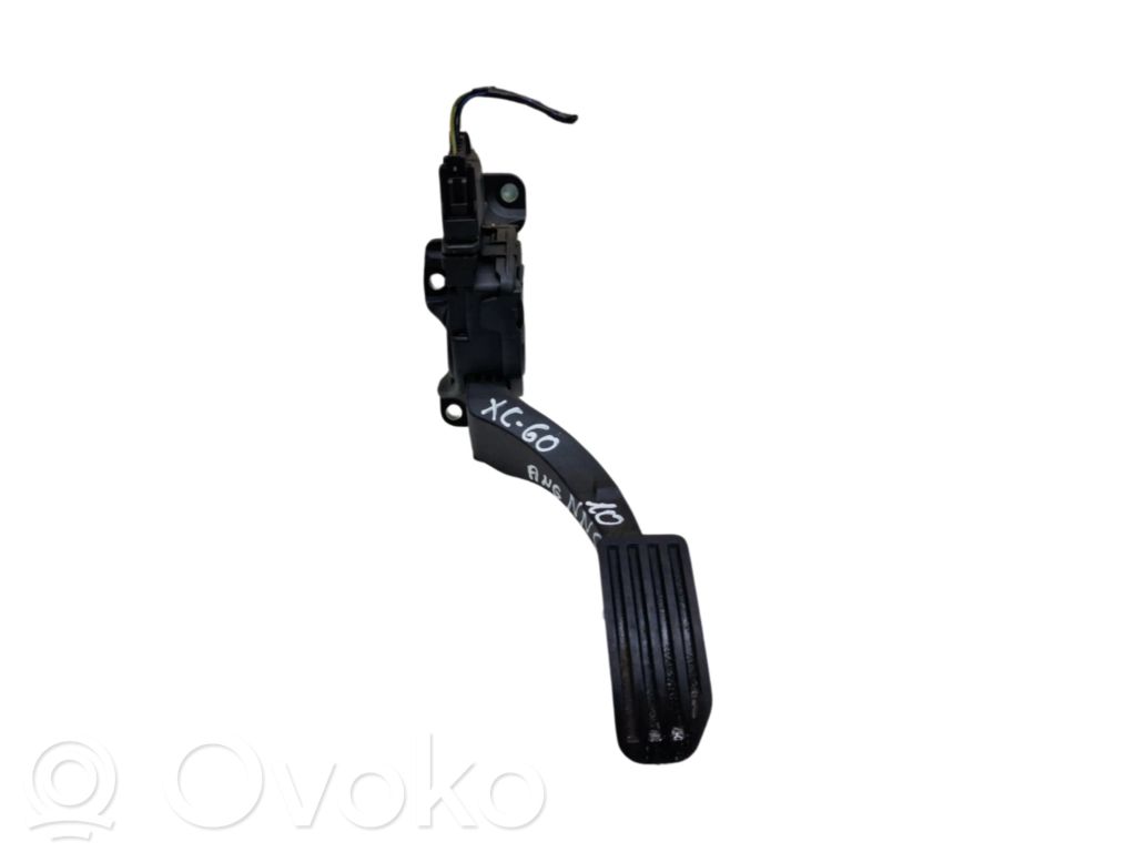 Volvo XC60 Akceleratoriaus pedalas 