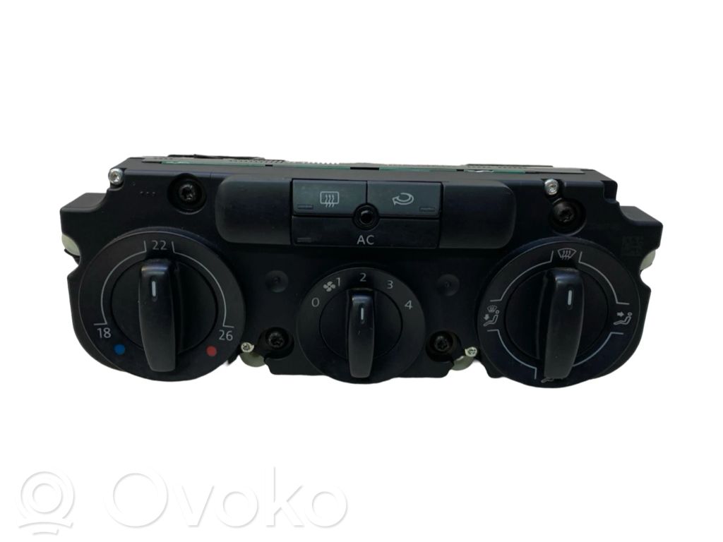Volkswagen Tiguan Climate control unit 