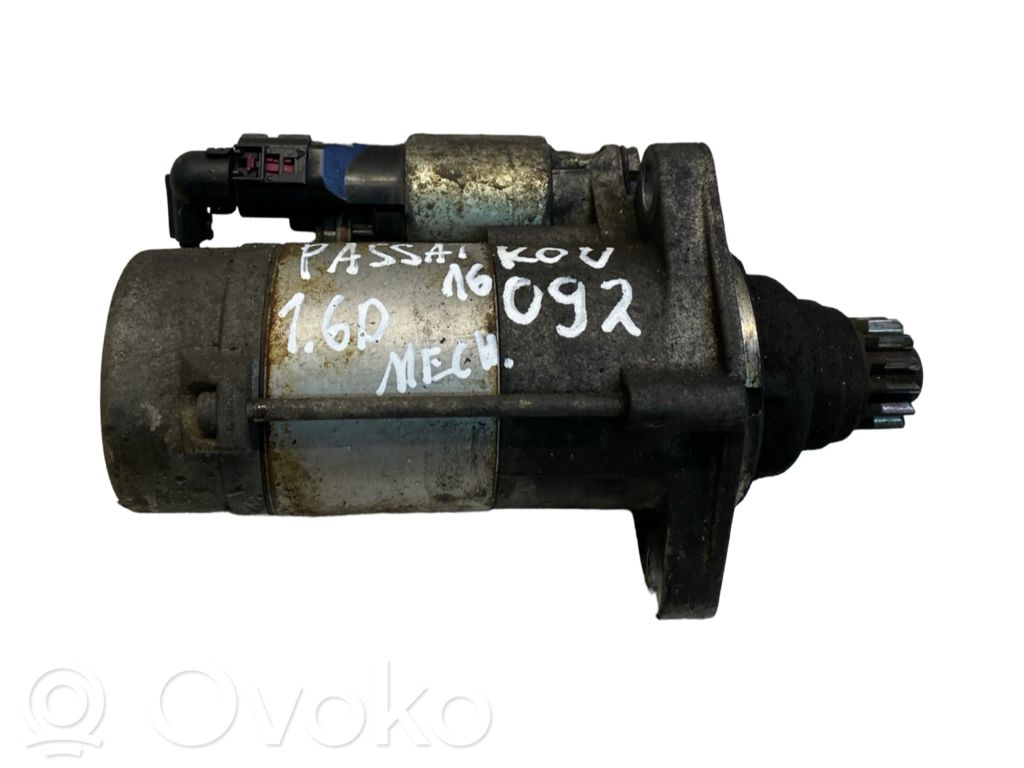 Volkswagen PASSAT B8 Starteris 