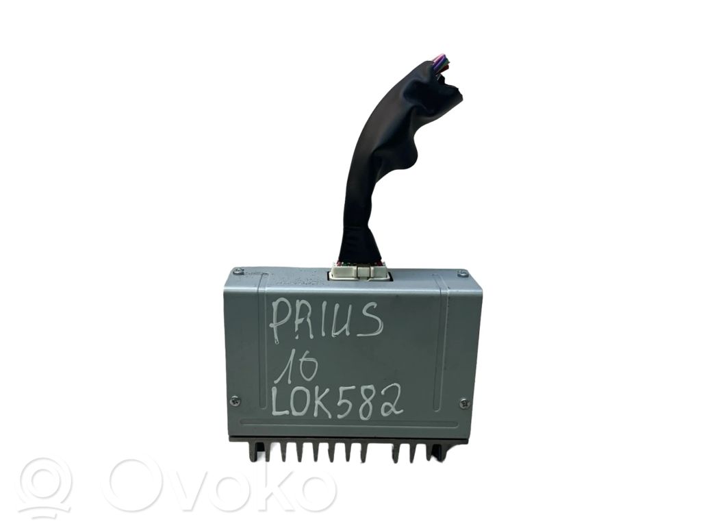 Toyota Prius (XW30) Sound amplifier 