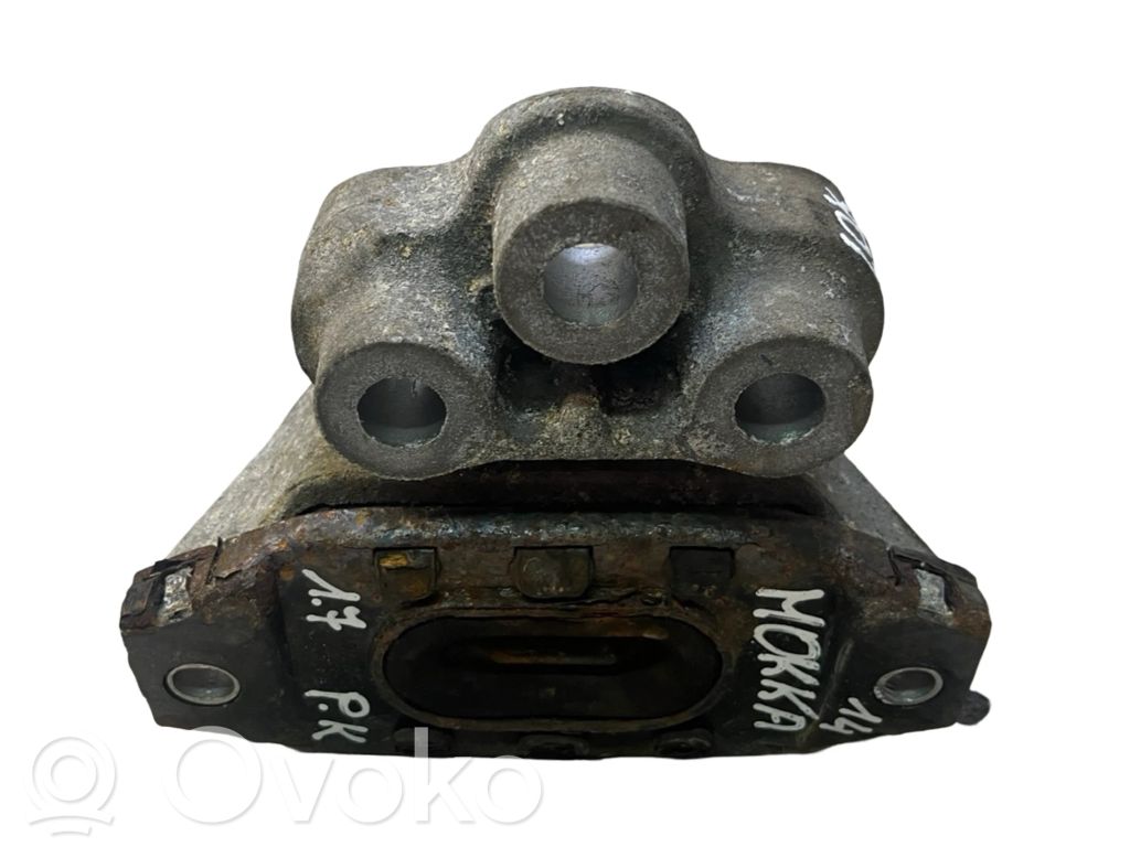 Opel Mokka Engine mount bracket 