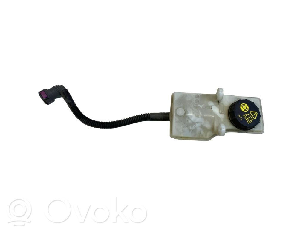 Ford Kuga II Serbatoio di compensazione del liquido del freno 