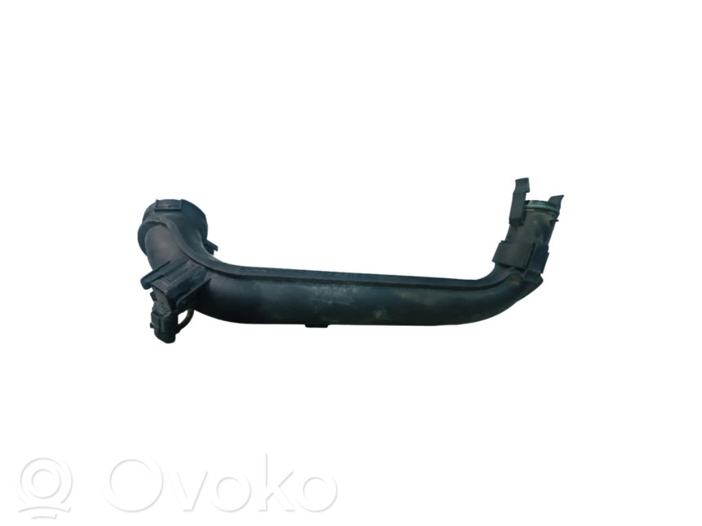 Volkswagen Touran II Intercooler hose/pipe 