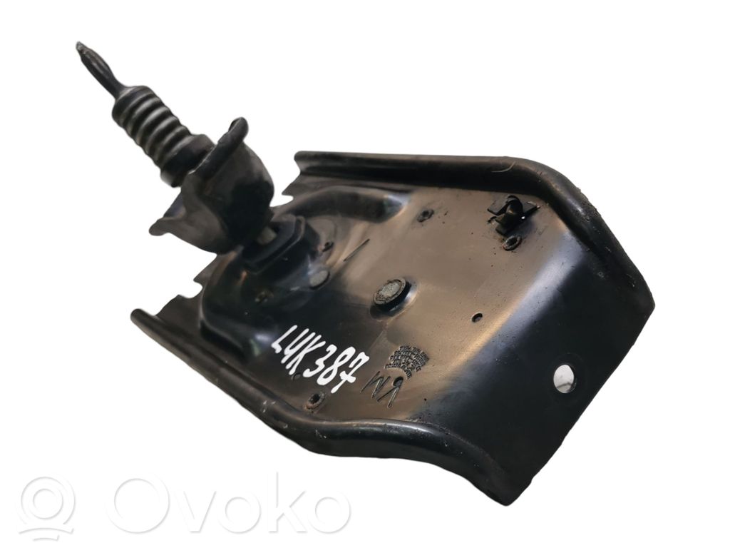 Dodge Durango Spare wheel mounting bracket 