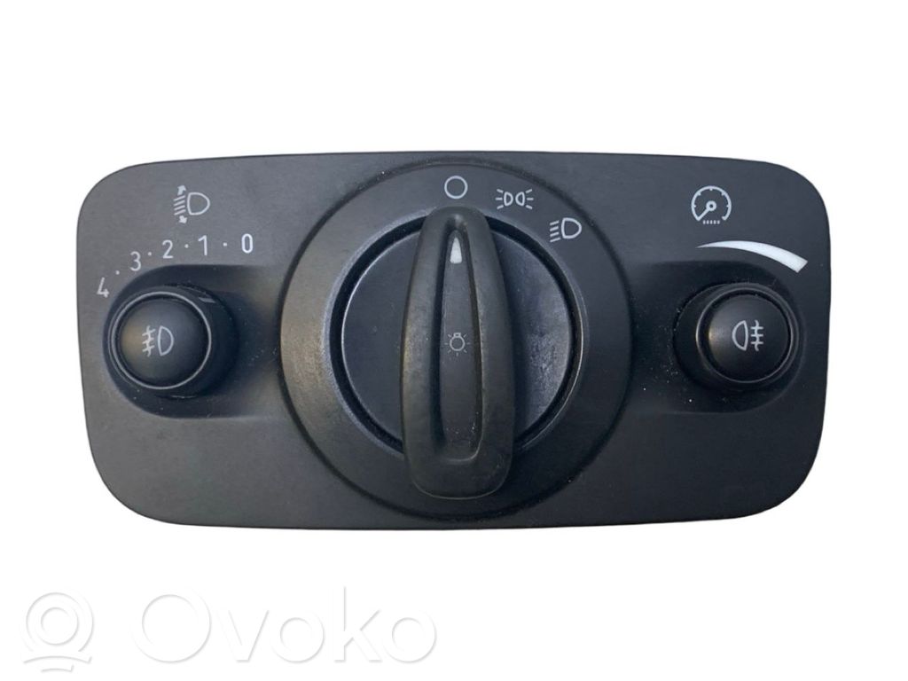 Ford Grand C-MAX Light switch 