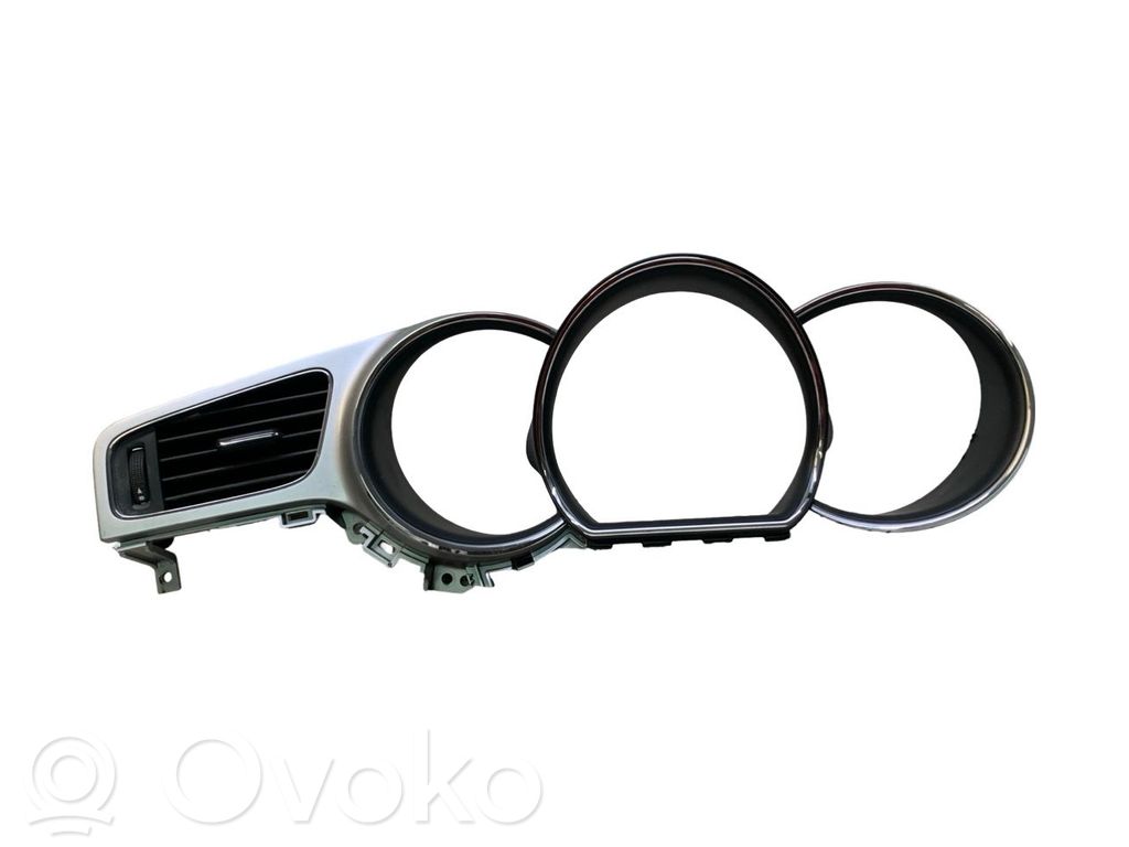 KIA Ceed Dashboard trim 