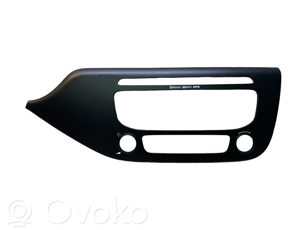 KIA Ceed Radio/GPS head unit trim 