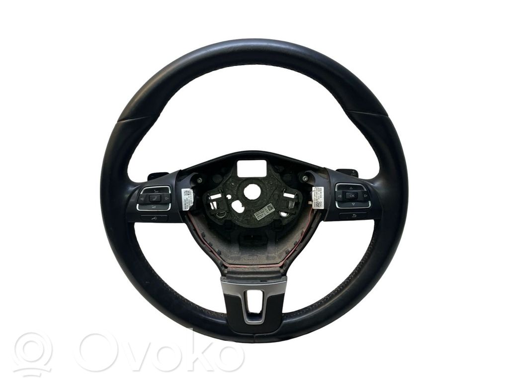 Volkswagen PASSAT CC Steering wheel 