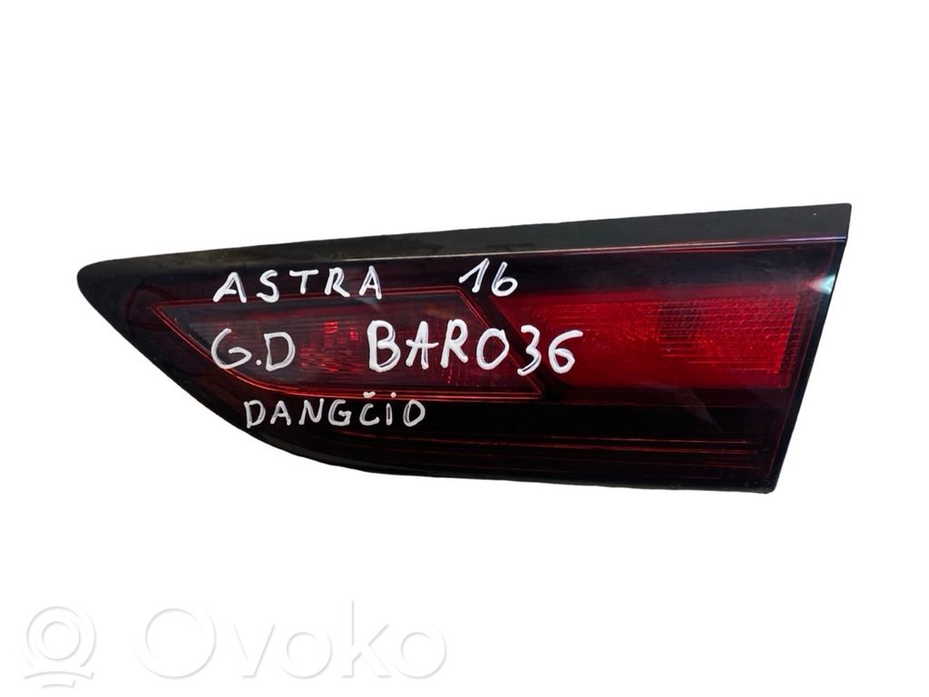 Opel Astra K Takaluukun takavalot 