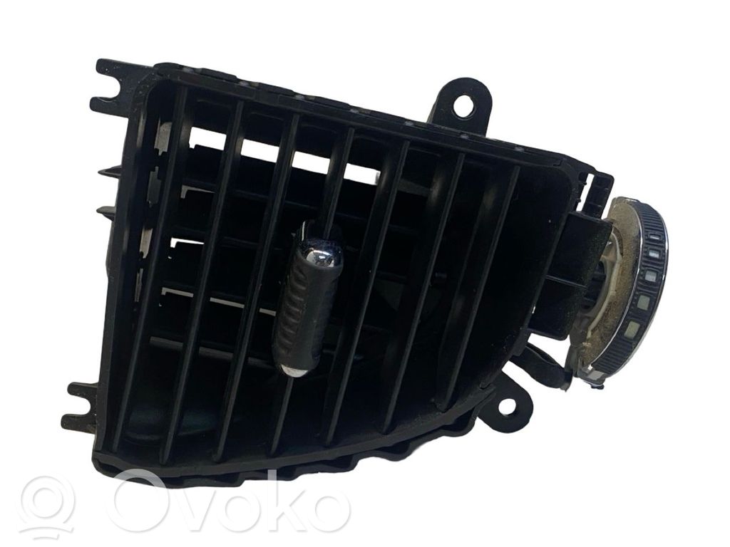 Chrysler Pacifica Centrinės oro grotelės 