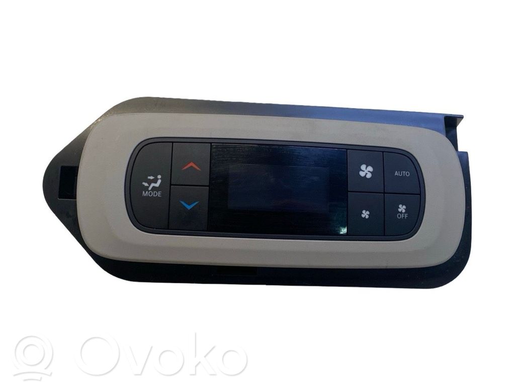 Chrysler Pacifica Climate control unit 