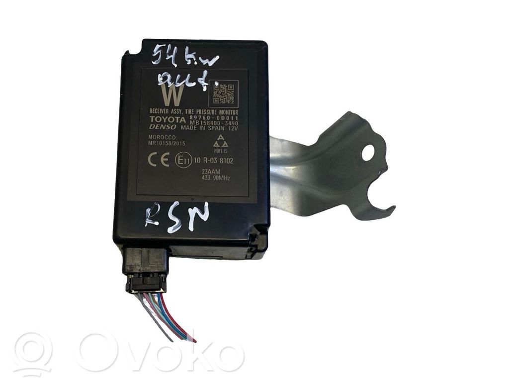 Toyota Yaris Tire pressure control unit 