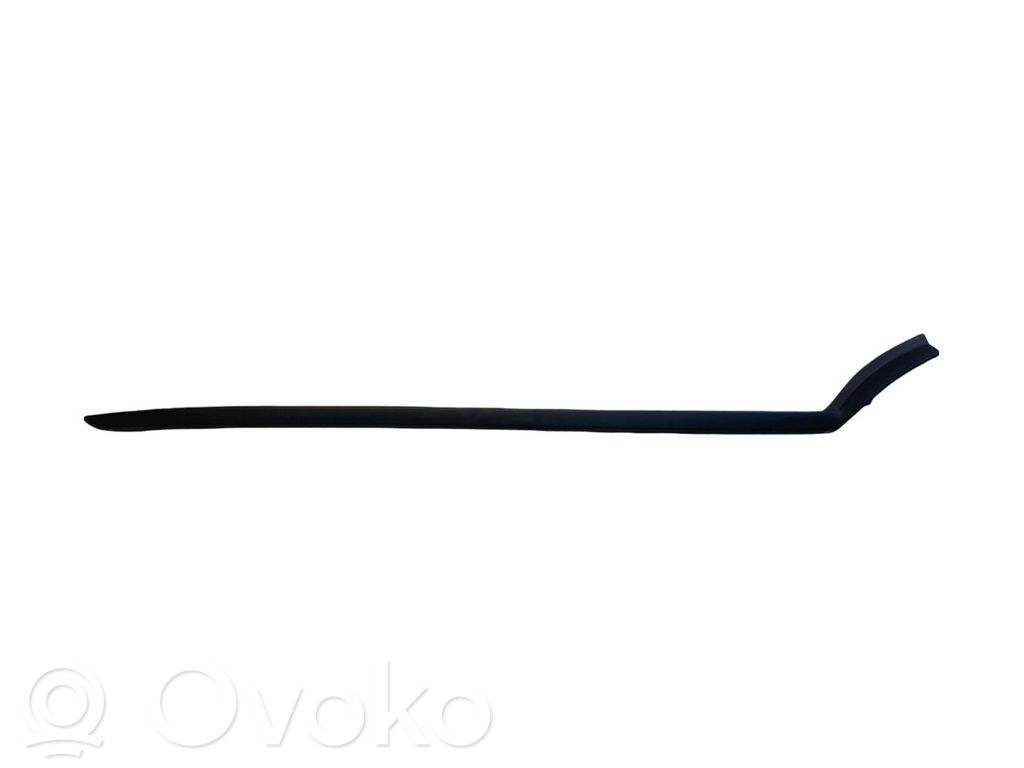 Volvo XC40 Windshield trim 