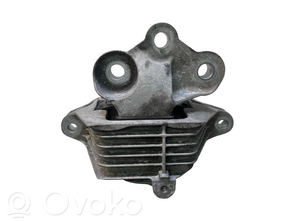 Engine mount bracket   84163337,240217
