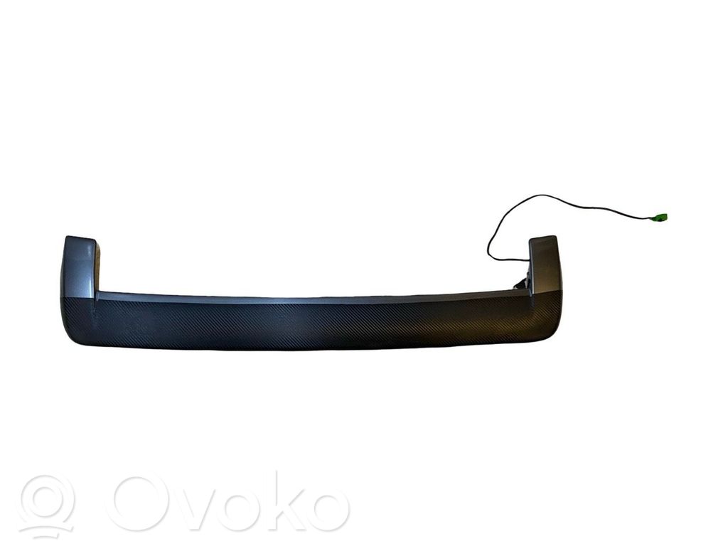 Tailgate/trunk spoiler