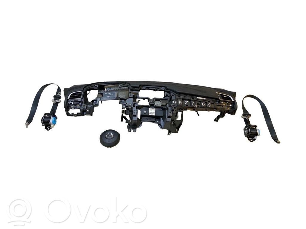 Mazda 6 Oro pagalvių komplektas su panele 